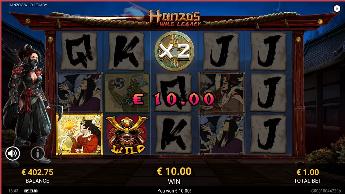 Uma ninja em um cenário noturno de Japão feudal no slot Hanzo’s Wild Legacy